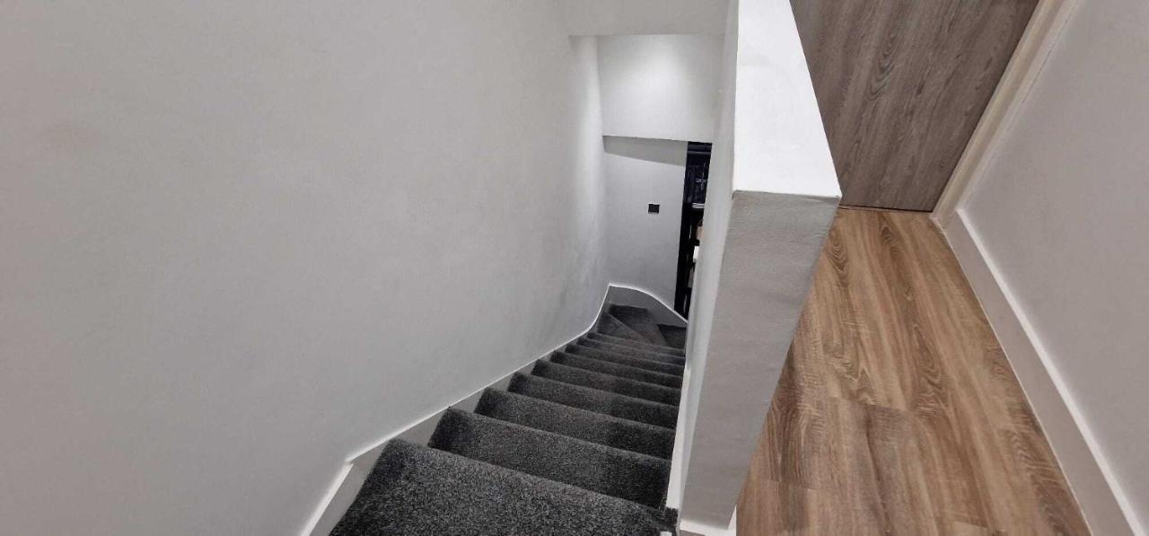 Sapphire Strathnairn Apartment Cardiff Kültér fotó