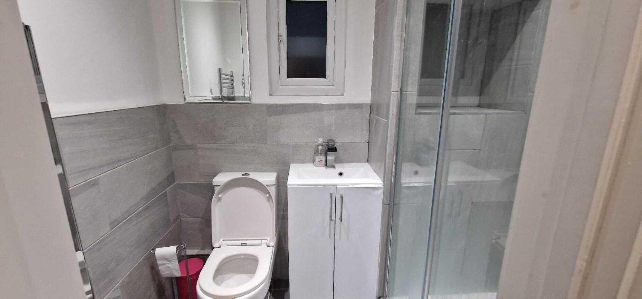 Sapphire Strathnairn Apartment Cardiff Kültér fotó